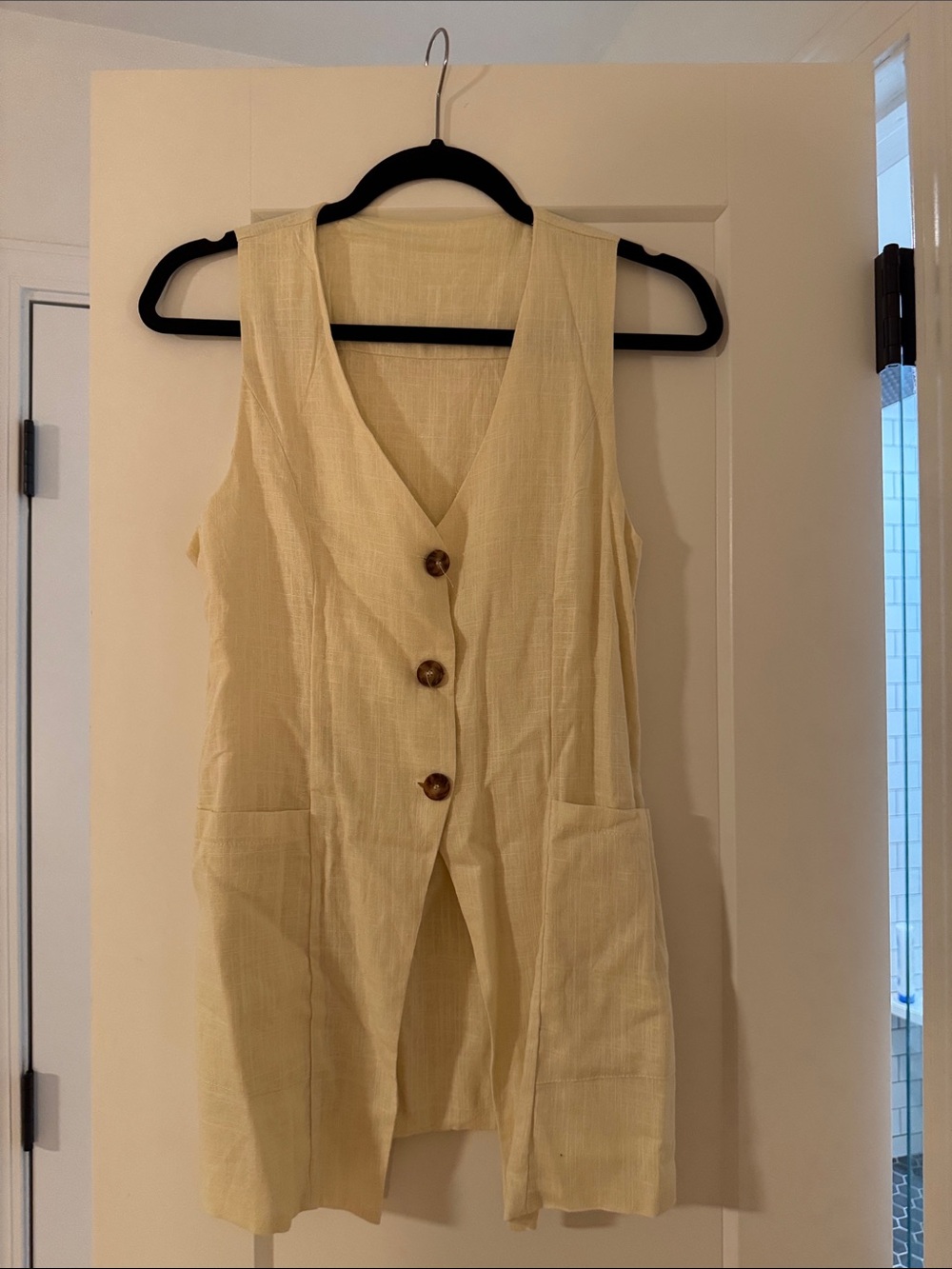 Women’s Linen Vest